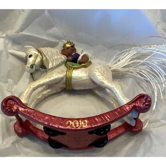 Hallmark Keepsake A Pony for Christmas 2019 Unicorn Rocking Horse Ornament - Picture 5 of 5